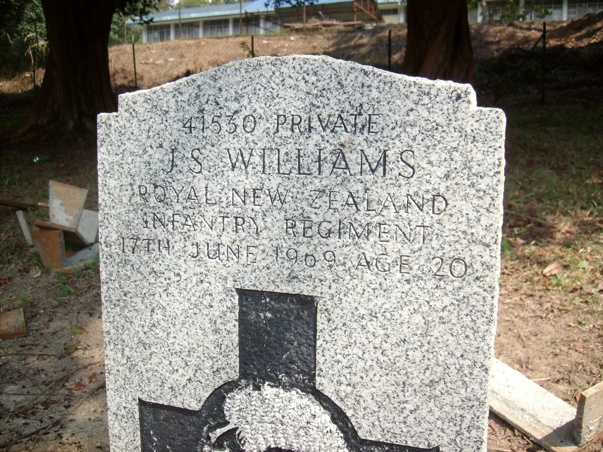 Jack Williams headstone, April 2010