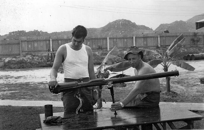 1NZATTV members maintain a recoilless rifle at Chi Lang, 1972
