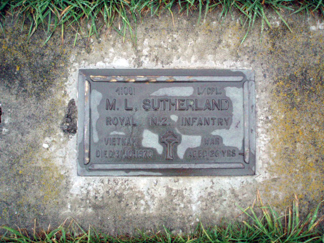 Malcolm Sutherland's grave, 2008