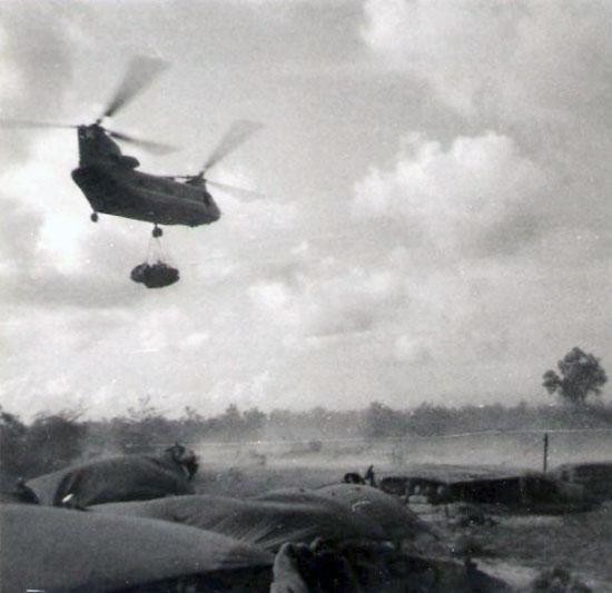 Helicopter carrying supplies to FSB Coogee, May 1968 Helicopter carrying supplies to FSB Coogee, May 1968