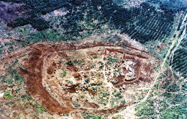 FSB Longreach from the air, circa 1968-1969 FSB Longreach from the air, circa 1968-1969