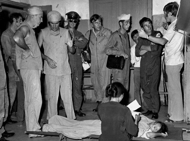RNZAF crew at Qui Nhon hospital RNZAF crew at Qui Nhon hospital