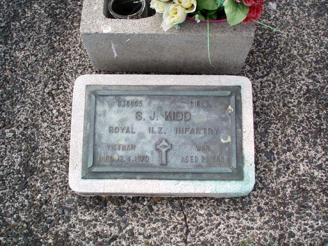 Stanley Kidd's grave, 2008 Stanley Kidd's grave, 2008