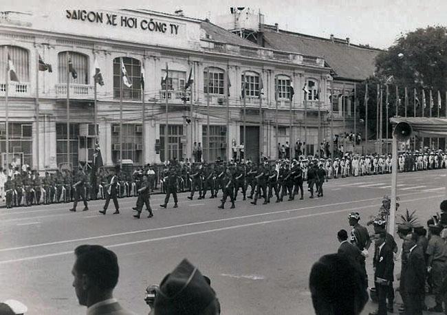 NZ contingent marching in Saigon, 1971 NZ contingent marching in Saigon, 1971